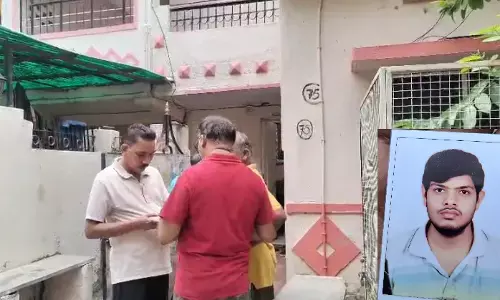 CG News : सप्लीमेंट्री परीक्षा देकर लौटे 12वीं के छात्र ने लगाई फांसी, परिवार सदमे में