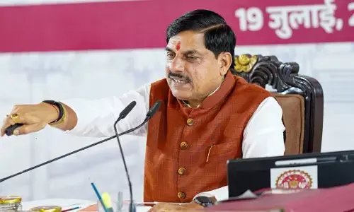 MP News : मुख्यमंत्री डॉ. मोहन यादव ने किसानों को दी बड़ी राहत, 10.54 लाख किसानों के खातों में ट्रांसफर किए 1460 करोड़ रुपये MP News : मुख्यमंत्री डॉ. मोहन यादव ने किसानों को दी बड़ी राहत, 10.54 लाख किसानों के खातों में ट्रांसफर किए 1460 करोड़ रुपये
