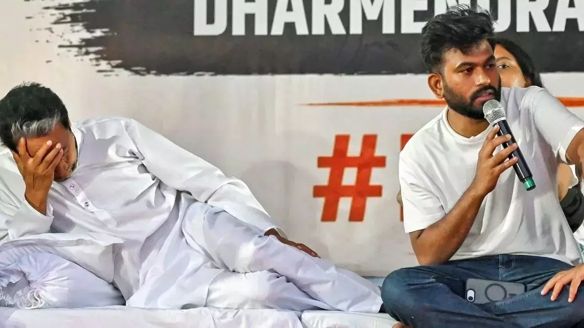 Hunger Strike: सोनम वांगचुक की अपील पर अभिजीत दीपके ने खत्म किया अनशन, संसद मार्च के दौरान हंगामा