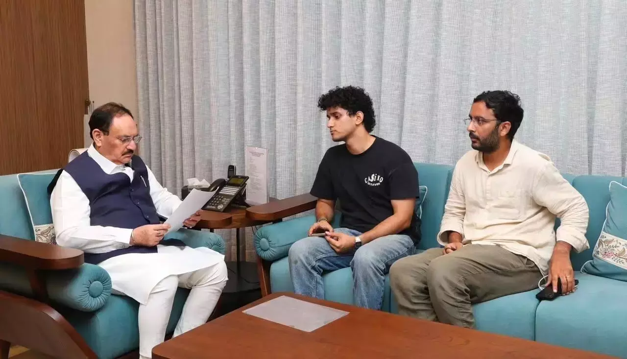 CJP met JP Nadda: जेपी नड्डा से मिले CJP नेता, शिक्षा मंत्री के इस्तीफे समेत तीन मांगों वाला ज्ञापन सौंपा CJP met JP Nadda: जेपी नड्डा से मिले CJP नेता, शिक्षा मंत्री के इस्तीफे समेत तीन मांगों वाला ज्ञापन सौंपा
