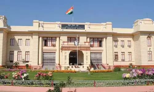 Bihar Assembly : बिहार विधानसभा में 7 विधेयक पारित, विपक्ष ने महंगाई और शिक्षकों की कमी को लेकर सरकार को घेरा