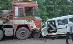 CG Accident : ट्रक और बोलेरो वाहन में हुई आमने-सामने भिड़ंत, फॉरेस्ट रेंजर की मौत, 8 घायल