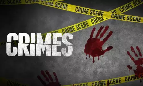 Crime News : साड़ी नहीं लाने पर पत्नी ने की पति की हत्या, प्रेशर कुकर के ढक्कन से पीटा, फिर घोंटा गला Crime News : साड़ी नहीं लाने पर पत्नी ने की पति की हत्या, प्रेशर कुकर के ढक्कन से पीटा, फिर घोंटा गला
