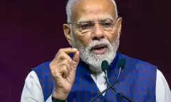 हमारे युवाओं से बढ़कर कुछ नहीं… पेपर लीक पर PM नरेंद्र मोदी का बड़ा एक्शन, फास्ट-ट्रैक कोर्ट में होगा फैसला हमारे युवाओं से बढ़कर कुछ नहीं… पेपर लीक पर PM नरेंद्र मोदी का बड़ा एक्शन, फास्ट-ट्रैक कोर्ट में होगा फैसला