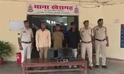 CG Crime News : आयुष्मान कार्ड अपडेट के नाम पर ठगी का खुलासा, खुद को सरकारी अधिकारी बताने वाले तीन जालसाज गिरफ्तार CG Crime News : आयुष्मान कार्ड अपडेट के नाम पर ठगी का खुलासा, खुद को सरकारी अधिकारी बताने वाले तीन जालसाज गिरफ्तार