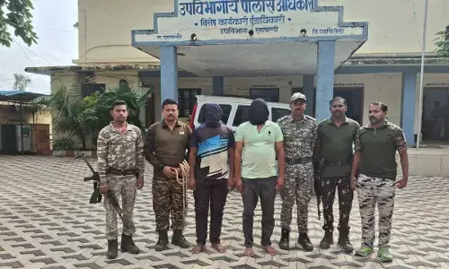 CG News : फर्जी नक्सली बनकर दहशत फैलाने वाला जनपद सदस्य गिरफ्तार, महाराष्ट्र पुलिस की बड़ी कार्रवाई