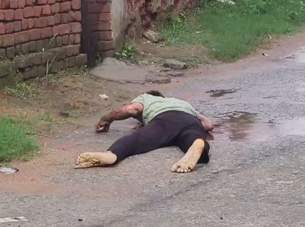 CG News : पत्नी से विवाद के बाद खंभे पर चढ़ा था पति, करंट की चपेट में आने से हुई मौत