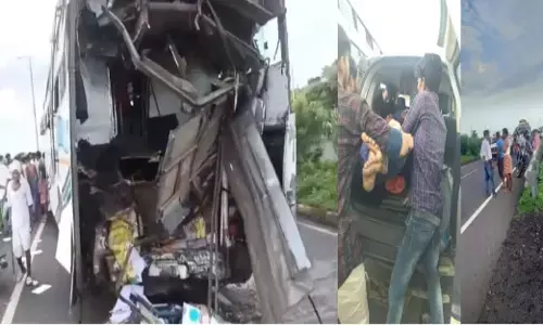 MP Accident : तेज रफ्तार ट्रक ने यात्री बस को मारी टक्कर, 1 की मौत, 15 घायल