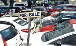 Second Hand Car Rules: सेकंड हैंड कार खरीदने वालों के लिए जरूरी खबर, 6 महीने में RC ट्रांसफर नहीं कराया तो डीलर के नाम हो जाएगी गाड़ी, सरकार ला रही नया नियम