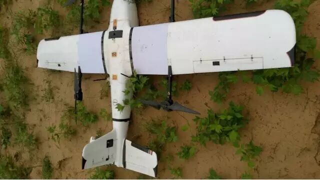 भारत-पाकिस्तान बॉर्डर के पास बीकानेर के खेत में मिला संदिग्ध ड्रोन, मचा हड़कंप, सुरक्षा एजेंसियां जांच में जुटीं
