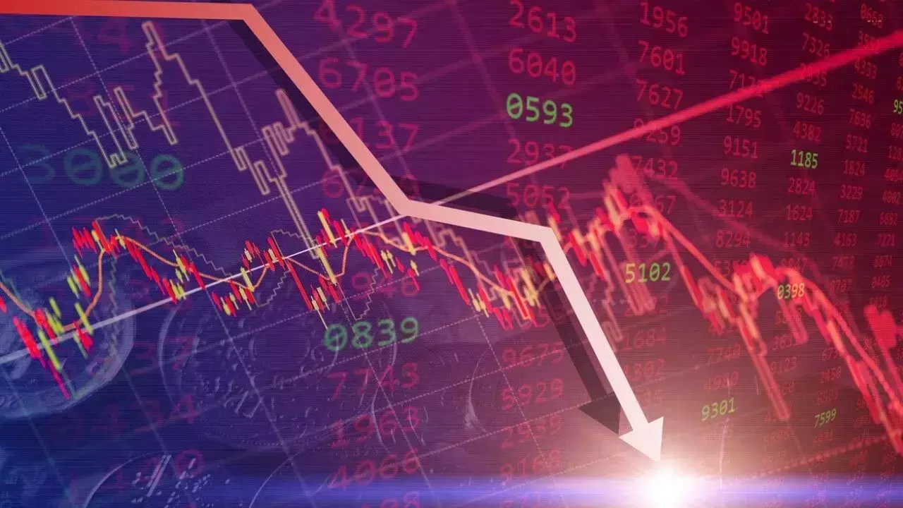 Share Market: शेयर बाजार में मिला-जुला कारोबार: सेंसेक्स 114 अंक चढ़ा, निफ्टी 24,395.85 पर बंद