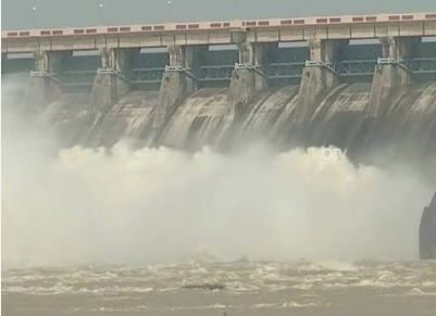 Odisha Flood: ओडिशा में बाढ़ के हालात, 1 लाख लोग हटाए गए, महानदी पर बना हीराकुड बांध ओवर फ्लो, छत्तीसगढ़ में भारी बारिश का अलर्ट