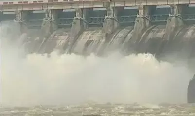 Odisha Flood: ओडिशा में बाढ़ के हालात, 1 लाख लोग हटाए गए, महानदी पर बना हीराकुड बांध ओवर फ्लो, छत्तीसगढ़ में भारी बारिश का अलर्ट