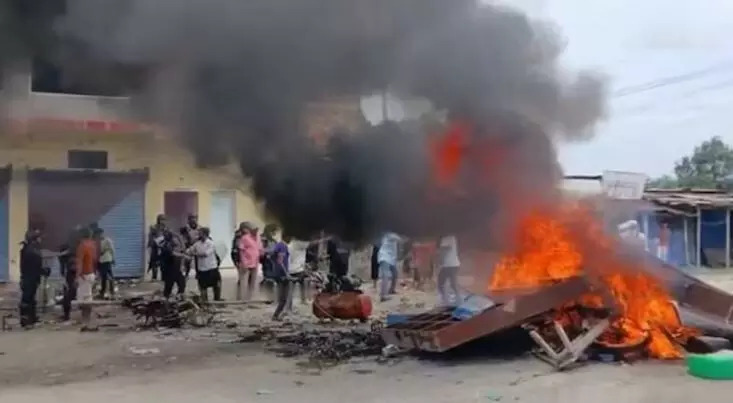 Nepal communal violence: नेपाल में सांप्रदायिक हिंसा की आग: सुनसरी से शुरू हुआ विवाद कई शहरों तक फैला, 6 शहरों में कर्फ्यू, सेना ने संभाला मोर्चा
