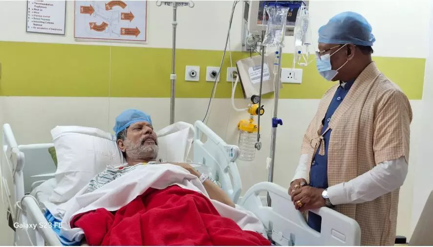34239-chief-minister-vishnu-deo-sai-to-meet-prime-minister-narendra-modi-also-visited-kiran-singh-deo-medanta-hospital CG News: मुख्यमंत्री विष्णुदेव साय करेंगे प्रधानमंत्री नरेंद्र मोदी से मुलाकात, मेदांता अस्पताल में भर्ती किरण सिंहदेव से भी मिले