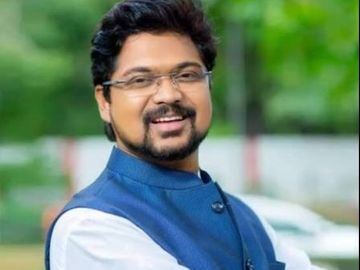 chhattisgarh-youth-congress-elections: छत्तीसगढ़ यूथ कांग्रेस चुनाव में बड़ा उलटफेर, पूर्व मंत्री अमरजीत भगत के बेटे का नामांकन रद्द ,अध्यक्ष पद के 17 उम्मीदवार, स्क्रूटनी के बाद लिस्ट जारी