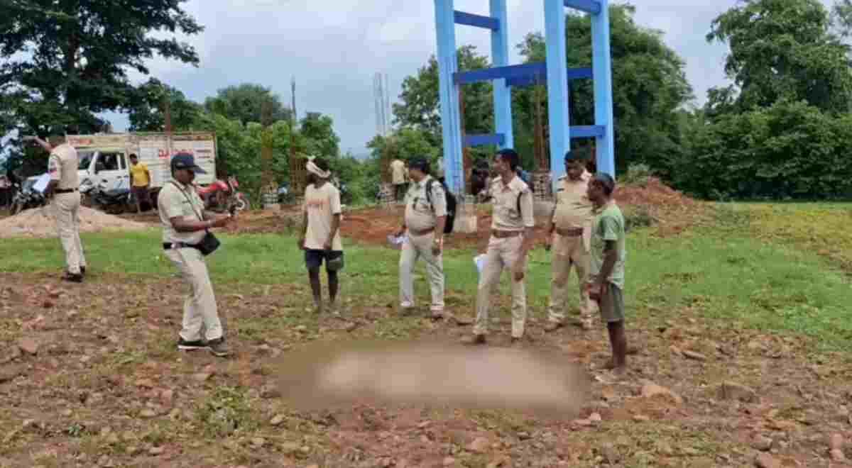 MP Crime : जादू-टोना के शक में चाचा की निर्मम हत्या, खेत में मिला खून से लथपथ शव, भतीजा हिरासत में