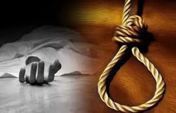 Raipur Crime : घर में फंदे पर लटकी मिली नवविवाहिता, संतान नहीं होने के विवाद की आशंका, पुलिस जांच में जुटी