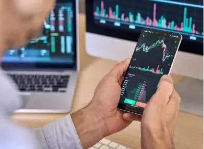 Stock Market August 3: भारतीय घरेलू शेयर बाजार में हरियाली, सेंसेक्स 544.39 अंक और निफ्टी में 390.70 अंकों की बढ़त