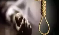 CG News : पारिवारिक तनाव के बीच युवक का फंदे पर लटका मिला शव, पुलिस जांच में जुटी