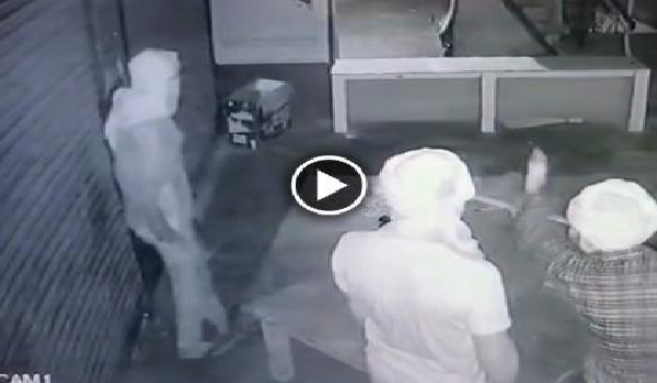 UP Crime : एक ही रात में 5 सर्राफा दुकानों पर धावा, 10 लाख से ज्यादा के जेवर और नकदी चोरी