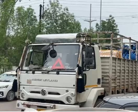 Raipur City Crime : ट्रक में छिपाकर लाई जा रही 191 किलो गांजा जब्त, पश्चिम बंगाल के दो तस्कर गिरफ्तार