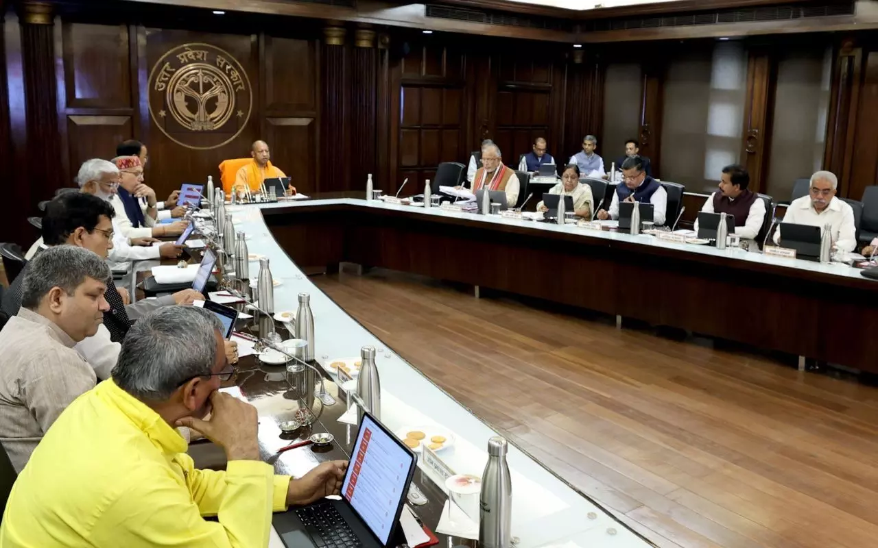 34732-up-cabinet-meeting UP Cabinet Decision: योगी कैबिनेट के अहम निर्णय : 8,585 करोड़ से बनेगा नया कॉरिडोर, जेवर लिंक एक्सप्रेसवे को गंगा एक्सप्रेसवे से जोड़ने को मंजूरी