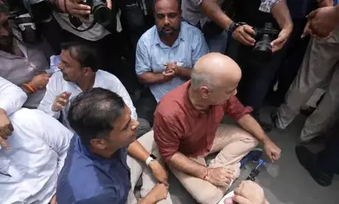 Kejriwal E20 Protest Live: अरविंद केजरीवाल के PM हाउस मार्च को पुलिस ने रोका, केजरीवाल बोले- E20 थोपना बंद करें, फ़िरोज़ शाह रोड पर धरने पर बैठे कार्यकर्ता