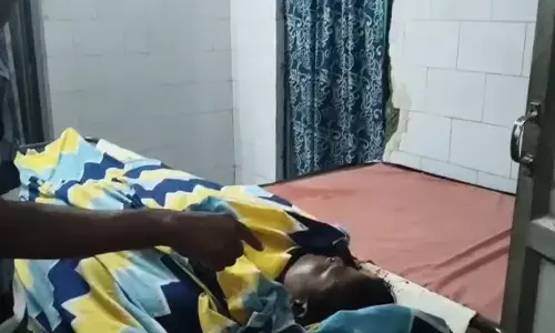 CG News : खेत में रोपा लगा रही महिला पर गिरी आकाशीय बिजली, अस्पताल पहुंचने से पहले हुई मौत