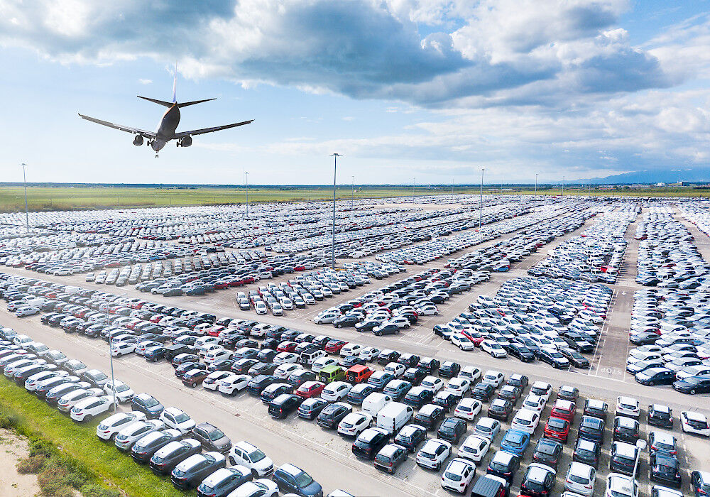 Airport Parking : एयरपोर्ट पर पार्किंग शुल्क में बड़ा इजाफा, अब गाड़ियों को देना होगा छह गुना तक ज्यादा चार्ज