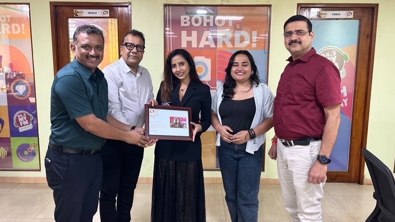 ArqebyArchee की CEO एवं Founder Archee Singhania ने 94.3 MY FM पहुंचकर अपने होम डेकोर ब्रांड की प्रेरणा, सफर और यूनिक डिज़ाइन कॉन्सेप्ट्स को किया साझा
