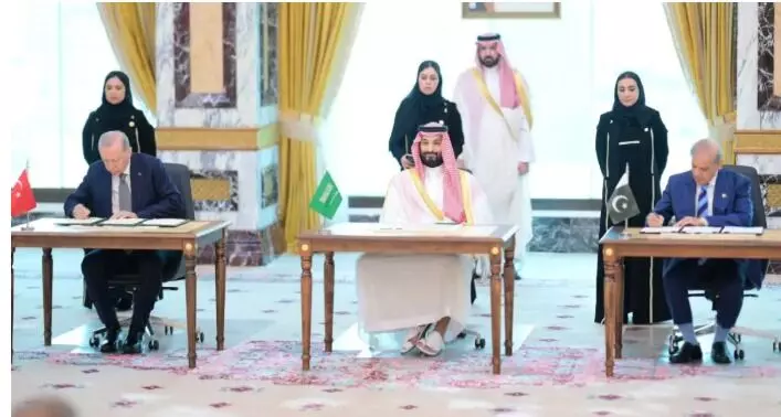 35043-fc81540d-a402-4be4-98aa-b67783428a09 pakistan saudi turkiye joint defence agreement: सऊदी अरब, तुर्की और पाकिस्तान के डिफेंस पैक्ट, सामाने आई भारत की पहली प्रतिक्रिया