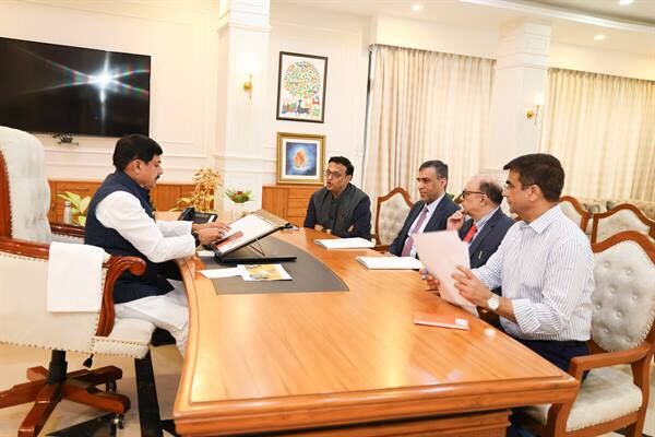 MP : CM डॉ. मोहन यादव को दुबई में एनुअल इन्वेस्टमेंट मीटिंग का मिला न्योता, निवेश और अंतरराष्ट्रीय साझेदारी पर रहेगा फोकस