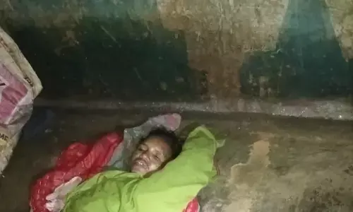 CG Crime : खेत में रोपा लगाने के दौरान हुआ विवाद, नशे में पति ने पत्नी की पीट-पीटकर की हत्या CG Crime : खेत में रोपा लगाने के दौरान हुआ विवाद, नशे में पति ने पत्नी की पीट-पीटकर की हत्या
