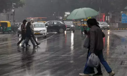 CG Weather : 3 दिन बाद फिर एक्टिव होगा मानसून, रायपुर समेत 16 जिलों में आज यलो अलर्ट CG Weather : 3 दिन बाद फिर एक्टिव होगा मानसून, रायपुर समेत 16 जिलों में आज यलो अलर्ट
