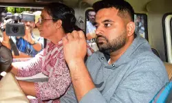 उम्रकैद की सजा काट रहे प्रज्वल रेवन्ना के पास मिला मोबाइल, जेल अधिकारी पर कार्रवाई