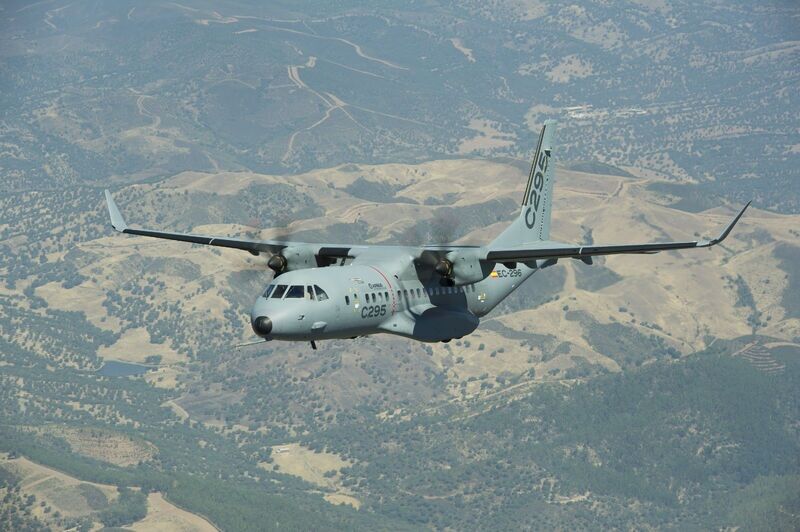 Air Force: एयरफोर्स की बढ़ेगी ताकत: ₹1 लाख करोड़ का टेंडर जारी, HAL-टाटा-महिंद्रा दौड़ में; भारत में बनेंगे ज्यादातर एयरक्राफ्ट