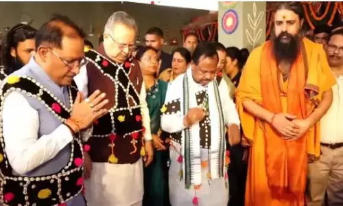Hareli Tihar 2026: मुख्यमंत्री निवास में सजी लोक संस्कृति की जीवंत झांकी,लोकगीत-लोकनृत्य और छत्तीसगढ़ी व्यंजनों की महक से सराबोर हुआ नया रायपुर