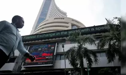 Stock Market August 14: शेयर बाजार में उतार-चढ़ाव, सेंसेक्स 71 अंक टूटा, निफ्टी भी फिसला