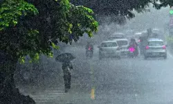 Chhattisgarh Weather: आज छत्तीसगढ़ में कैसा रहेगा मौसम? उत्तर हिस्से में भारी बारिश के साथ बिजली गिरने की चेतावनी, जानें राजधानी का हाल