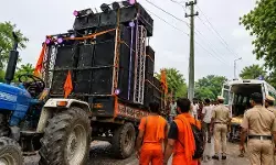 UP News : कांवड़ यात्रा के दौरान बड़ा हादसा, बिजली तार की चपेट में आई ट्रॉली; एक कांवड़िये की मौत
