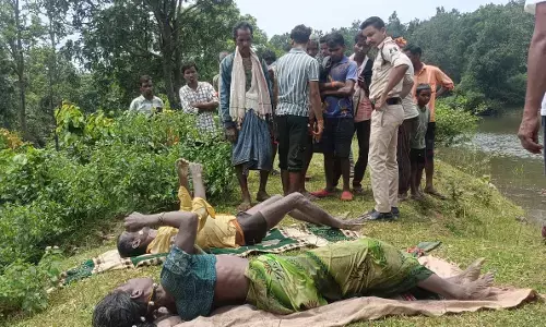 CG News : तालाब में डूबने से दंपति की मौत, एक महिला को ग्रामीणों ने बचाया CG News : तालाब में डूबने से दंपति की मौत, एक महिला को ग्रामीणों ने बचाया