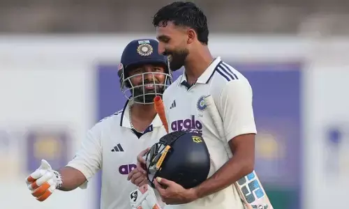 IND vs SL 1st Test: दूसरे दिन का खेल समाप्त, दोहरे शतक से चूके पडिक्कल, जुरेल का भी अर्धशतक, भारत ने 9 विकेट पर बनाए 460 रन