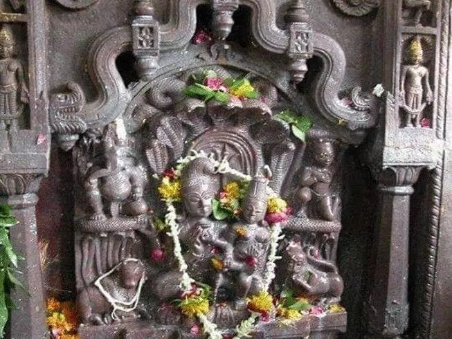 35959--01 Nag Panchami 2026 : नाग देवता के 10 प्रसिद्ध मंदिर, जहां दर्शन के लिए उमड़ते हैं श्रद्धालु