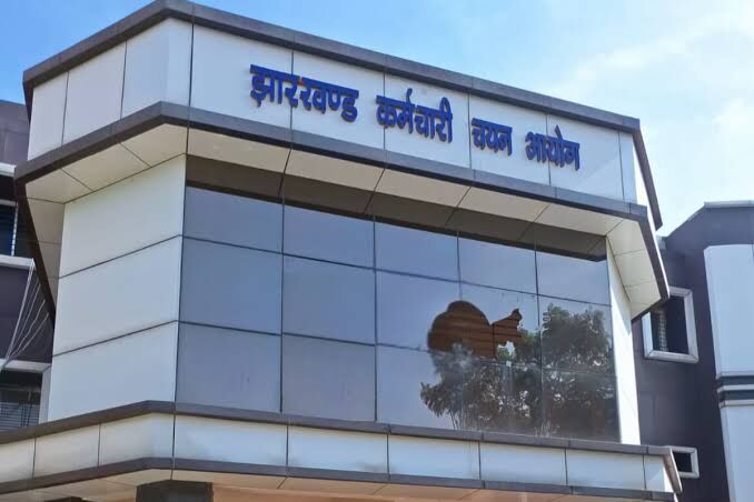 JPSC के बाद JSSC CGL परीक्षा पर CID का शिकंजा, कार्यालय में छापेमारी; सचिव से पूछताछ जारी