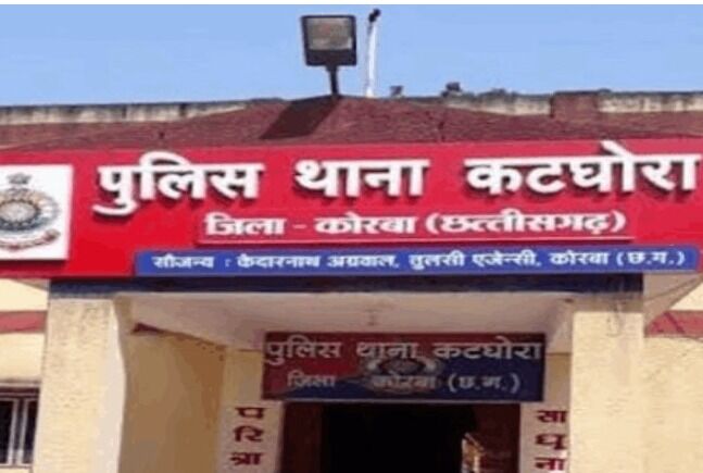CG News:कटघोरा TI समेत चार पुलिसकर्मी सस्पेंड, कबाड़ लदे वाहनों पर कार्रवाई में लापरवाही पर एसपी ने किया लाइन अटैच
