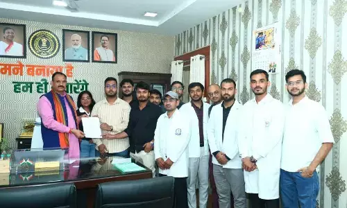 Chhattisgarh Intern Doctors Protest: मेडिकल कॉलेजों के इंटर्न डॉक्टरों का आंदोलन स्थगित, स्वास्थ्य मंत्री से मुलाकात के बाद फैसला