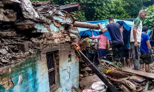 Uttarakhand : उत्तराखंड में बारिश बनी आफत, मलबे की चपेट में आने से मां-बेटे समेत 4 की मौत; नौ जिलों में अलर्ट