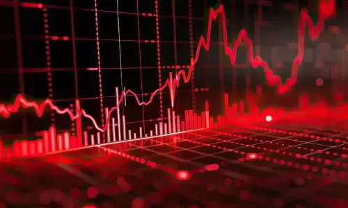 Share Market: शेयर बाजार में गिरावट, सेंसेक्स 326 अंक टूटा, निफ्टी 24,078 पर बंद