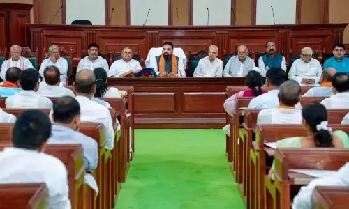 Bihar Cabinet: बिहार कैबिनेट के बड़े फैसले: बनेगा 6 लेन ग्रीनफील्ड एक्सप्रेसवे, 11 जिलों से होंगे कनेक्ट, निजी नलकूप योजना के साथ इन प्रस्तावों को मिली मंजूरी